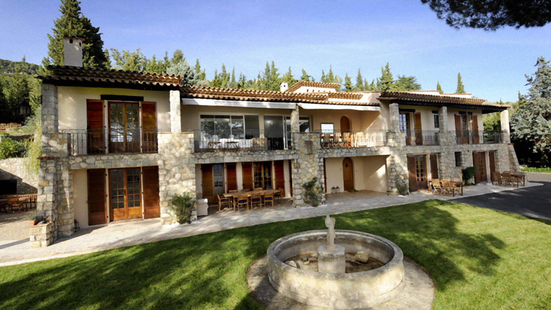 Large Villa Cabris Luxury Villas In The South Of France Petit